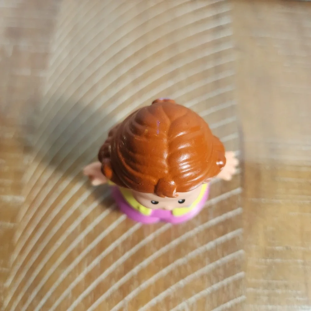 Fisher Price Little People Girl Figure Brown Hair Heart Clip Yellow Pink 1997